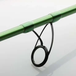 MADCAT Cannes-Canne leurre silure green spin 2.25m 50-100g