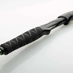 MADCAT Cannes-Canne leurre silure green spin 2.45m 40-150g