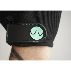 PROWESS Cannes-Gants de Lancer Casting Gloves